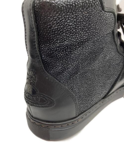 Vivienne Westwood（ヴィヴィアンウエストウッド）Vivienne Westwood (ヴィヴィアンウエストウッド) ハイカットスニーカー ブラック サイズ:37の古着・服飾アイテム