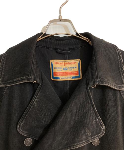 DIESEL（ディーゼル）DIESEL (ディーゼル) D-DELIRIOUS Double Breasted Trench Coat ブラック サイズ:Mの古着・服飾アイテム