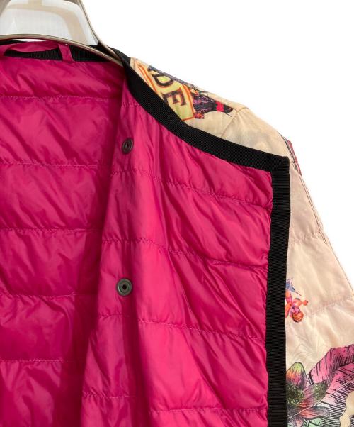 ETRO（エトロ）ETRO (エトロ) トロピカル柄7分袖ノーカラーダウンジャケット ピンク サイズ:38の古着・服飾アイテム