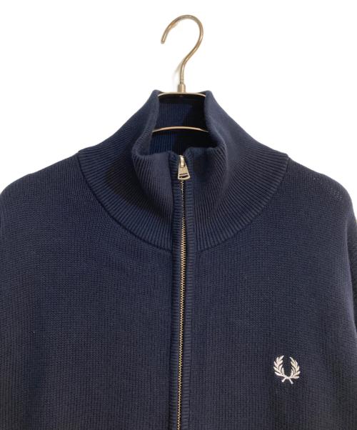 FRED PERRY（フレッドペリー）FRED PERRY (フレッドペリー) ロゴ刺繍ドライバーズニット ネイビー サイズ:Lの古着・服飾アイテム