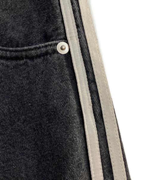 THE TOE（ザ・トゥー）THE TOE (ザ・トゥー) Emirates Track Denim Pants ブラック サイズ:Sの古着・服飾アイテム
