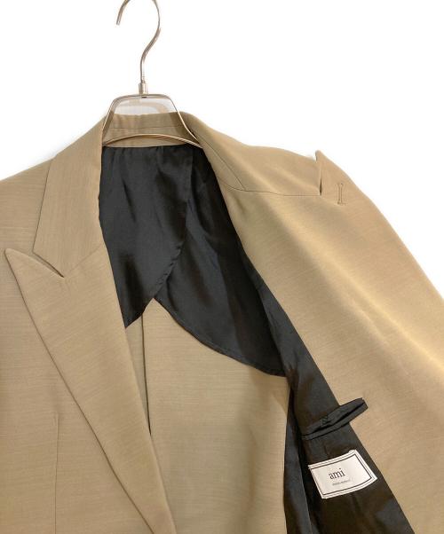 AMI Alexandre Mattiussi（アミアレクサンドルマテュッシ）AMI Alexandre Mattiussi (アミアレクサンドルマテュッシ) テーラードジャケット ブラウン サイズ:34の古着・服飾アイテム