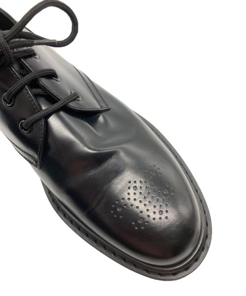 CELINE（セリーヌ）CELINE (セリーヌ) 25SS トリオンフパンチング レンジャーダービーシューズ ブラック サイズ:26.5の古着・服飾アイテム