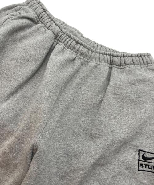 NIKE（ナイキ）NIKE (ナイキ) stussy (ステューシー) NRG Washed Fleece Pant/エナジー ウォッシュド フリース パンツ グレー サイズ:XLの古着・服飾アイテム