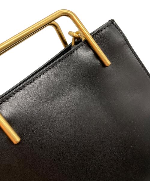 EMMAAURA（エマアウラ）EMMAAURA (エマアウラ) ゴールドハンドルバッグ ブラックの古着・服飾アイテム