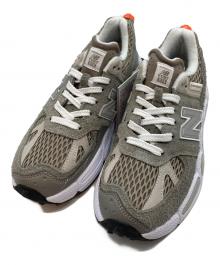 NEW BALANCE×Salehe Bembury（ニューバランス×サリーベンバリー）の古着「ローカットスニーカー」｜グレー