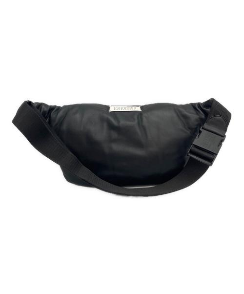 Maison Margiela（メゾンマルジェラ）Maison Margiela (メゾンマルジェラ) グラムスラムボディバッグ ブラックの古着・服飾アイテム