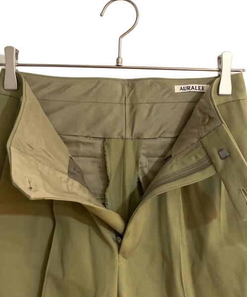 AURALEE（オーラリー）AURALEE (オーラリー) LIGHT WOOL MAX GABARDINE SLACKS/ライトウールマックスギャバジンスラックス グリーンの古着・服飾アイテム