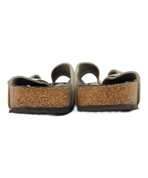 BIRKENSTOCK（ビルケンシュトック）BIRKENSTOCK (ビルケンシュトック) Arosa Big Buckl ベージュ サイズ:41の古着・服飾アイテム