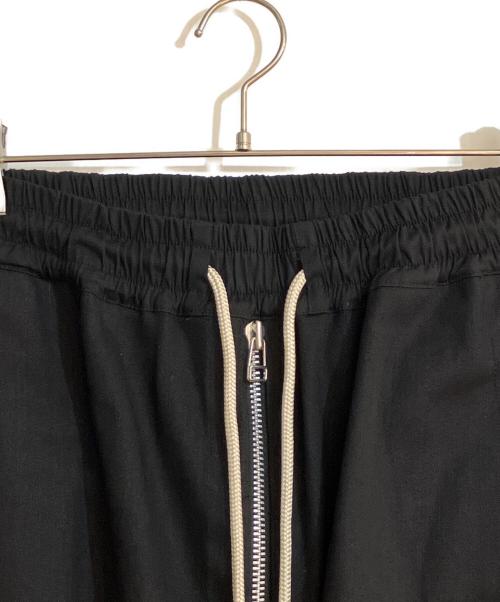 AF ARTEFACT（エーエフ アーティファクト）AF ARTEFACT (エーエフ アーティファクト) FLAP ZIP SARROUEL SKINNY PANTS/フラップジップサルエルスキニーパンツ ブラック サイズ:２の古着・服飾アイテム
