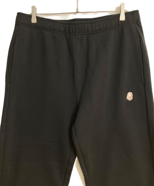 A BATHING APE（アベイシングエイプ）A BATHING APE (アベイシングエイプ) One point regular sweatpant/「ワンポイント レギュラー スウェットパンツ ブラック サイズ:XLの古着・服飾アイテム