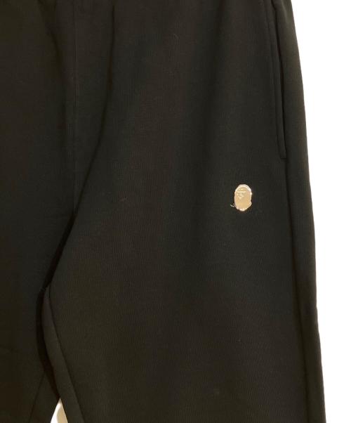 A BATHING APE（アベイシングエイプ）A BATHING APE (アベイシングエイプ) One point regular sweatpant/「ワンポイント レギュラー スウェットパンツ ブラック サイズ:XLの古着・服飾アイテム
