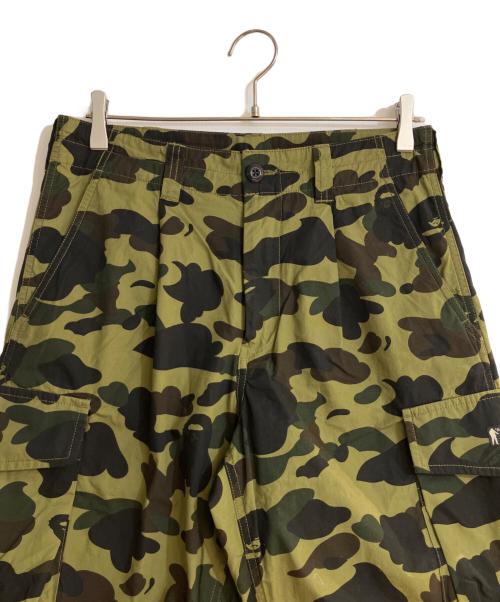 A BATHING APE（アベイシングエイプ）A BATHING APE (アベイシングエイプ) 1St Camo Regular Fit 6 Pocket Pants グリーン サイズ:Sの古着・服飾アイテム