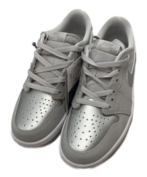 NIKE（ナイキ）NIKE (ナイキ) Air Jordan 1 Retro Low OG/エア ジョーダン ワン レトロ ロー オージー グレー サイズ:25.5 未使用品の古着・服飾アイテム
