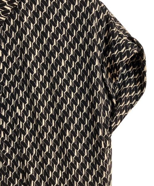 MACKINTOSH LONDON（マッキントッシュ ロンドン）MACKINTOSH LONDON (マッキントッシュ ロンドン) レインドロッププリントワンピース ブラック サイズ:38の古着・服飾アイテム