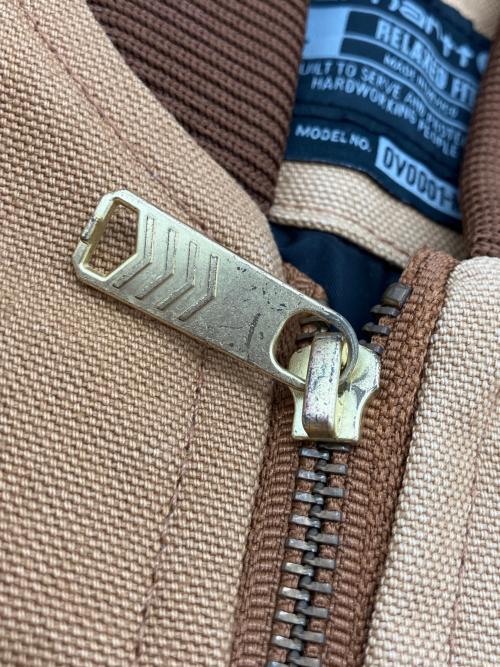 CarHartt（カーハート）CarHartt (カーハート) ARCTICキルトライニングダックベスト ブラウン サイズ:Lの古着・服飾アイテム