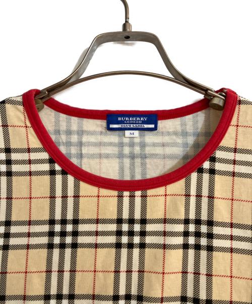 BURBERRY BLUE LABEL（バーバリー ブルー レーベル）BURBERRY BLUE LABEL (バーバリー ブルー レーベル) ノヴァチェックタイトフィットtシャツ ベージュ サイズ:Mの古着・服飾アイテム