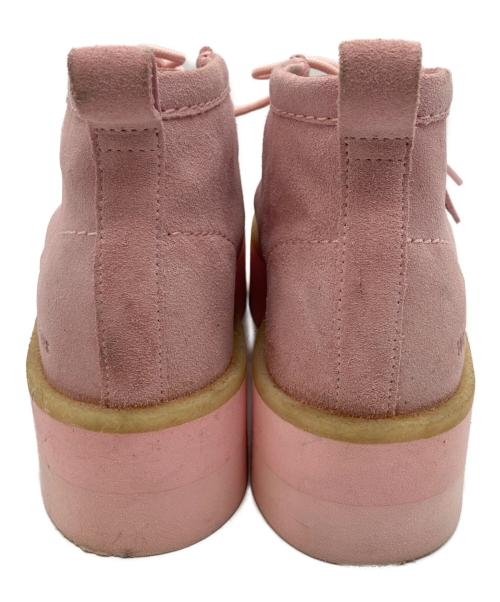 CLARKS ORIGINALS（クラークス オリジナルズ）CLARKS ORIGINALS (クラークス オリジナルズ) Meare Meare WB ELVTD Light Pink Sued ピンク サイズ:5 1/2の古着・服飾アイテム