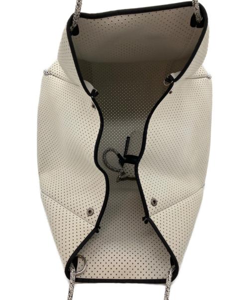 STATE OF ESCAPE（ステイトオブエスケープ）STATE OF ESCAPE (ステイトオブエスケープ) FLYING SOLO BAG/ステイト オブ エスケープ ホワイトの古着・服飾アイテム