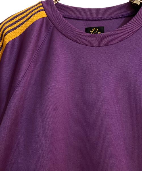 Needles（ニードルズ）Needles (ニードルズ) Track Crew Neck Shirt ― Poly Smooth/トラッククルーネックシャツ-ポリスムース パープル サイズ:XLの古着・服飾アイテム