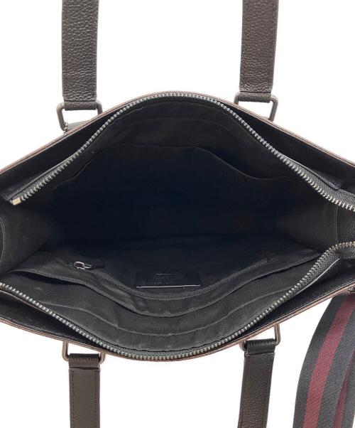 COACH（コーチ）COACH (コーチ) スカイラインアップルリンゴシグネチャーハンドバッグ ブラウンの古着・服飾アイテム
