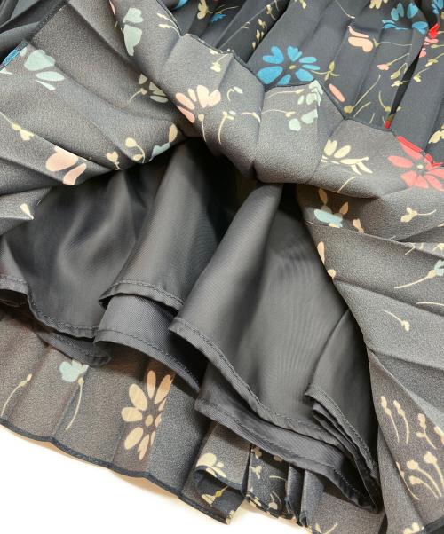 BALENCIAGA（バレンシアガ）BALENCIAGA (バレンシアガ) プリーツフラワープリントスカート ネイビー サイズ:36の古着・服飾アイテム