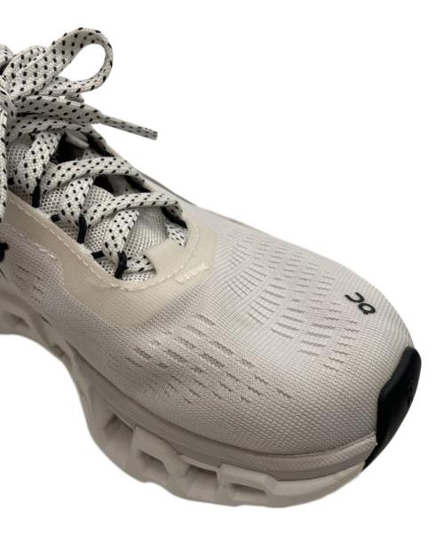 on（オン）On (オン) Cloudmonster 2 W White/「クラウドモンスター ツー ダブリュー ホワイト ホワイト サイズ:23.5の古着・服飾アイテム
