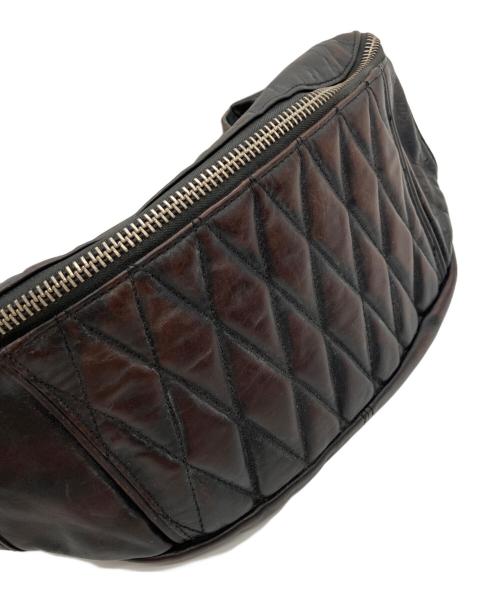 PINEAL JET LEATHER（ピネールジェットレザー）PINEAL JET LEATHER (ピネールジェットレザー) ダイヤキルトホースハイドウエストバッグ ブラックの古着・服飾アイテム