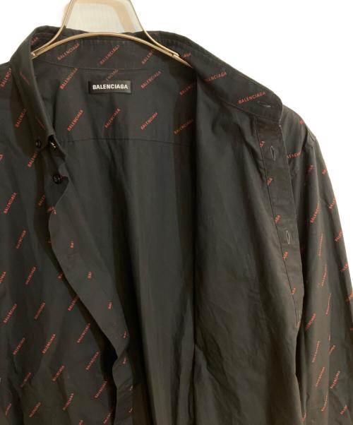 BALENCIAGA（バレンシアガ）BALENCIAGA (バレンシアガ) All Over Logo L/S Shirt ブラック サイズ:40の古着・服飾アイテム