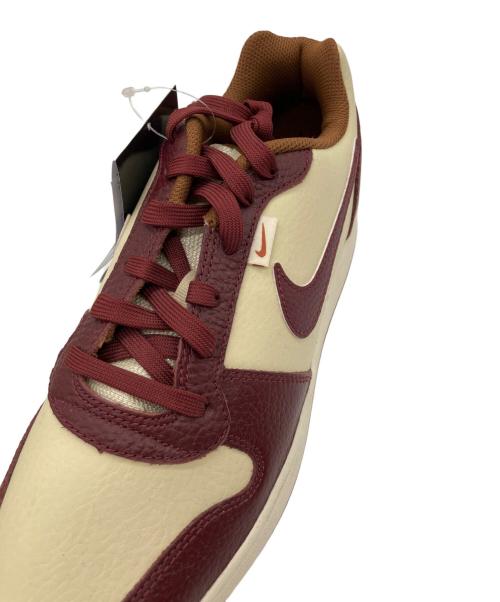 NIKE（ナイキ）NIKE (ナイキ) エバノン LOW プレミアム ベージュ×ボルドー サイズ:27.5の古着・服飾アイテム