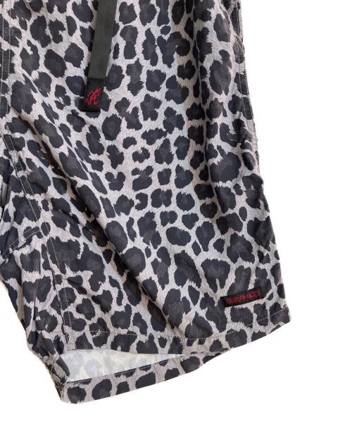 GRAMICCI（グラミチ）GRAMICCI (グラミチ) レオパード柄ハーフパンツ グレー サイズ:2XLの古着・服飾アイテム
