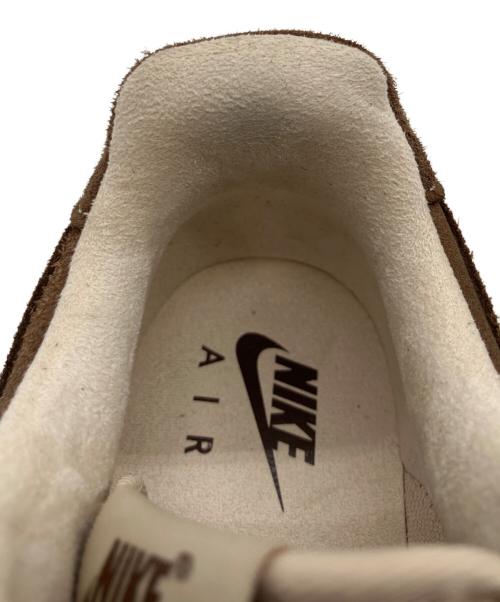 NIKE（ナイキ）NIKE (ナイキ) AIR FORCE 1 '07（エアフォースワン） ブラウン サイズ:25.5の古着・服飾アイテム