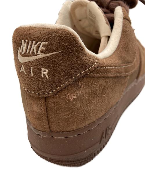 NIKE（ナイキ）NIKE (ナイキ) AIR FORCE 1 '07（エアフォースワン） ブラウン サイズ:25.5の古着・服飾アイテム