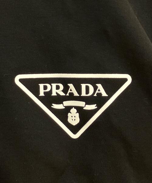 PRADA（プラダ）PRADA (プラダ) トライアングルロゴ プリントTシャツ ブラック サイズ:XLの古着・服飾アイテム