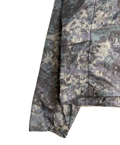 Patagonia（パタゴニア）Patagonia (パタゴニア) ウィメンズ・フーディニ・スタッシュ・1/2ジップ・プルオーバー グレー サイズ:Ｌの古着・服飾アイテム