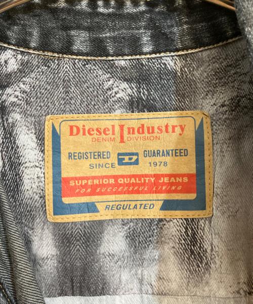 DIESEL（ディーゼル）DIESEL (ディーゼル) D-ANISH-A ブラックデニムプリントシャツワンピース グレー サイズ:38の古着・服飾アイテム