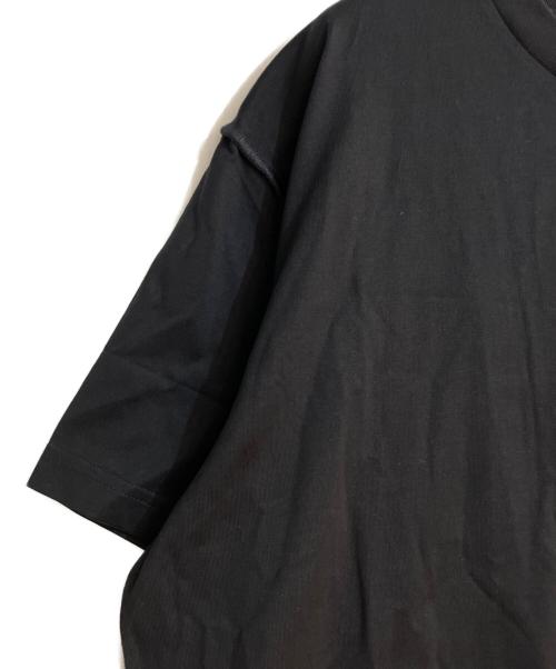 LOUIS VUITTON（ルイ ヴィトン）LOUIS VUITTON (ルイ ヴィトン) エンボスLVTシャツ ブラック サイズ:Ｌの古着・服飾アイテム