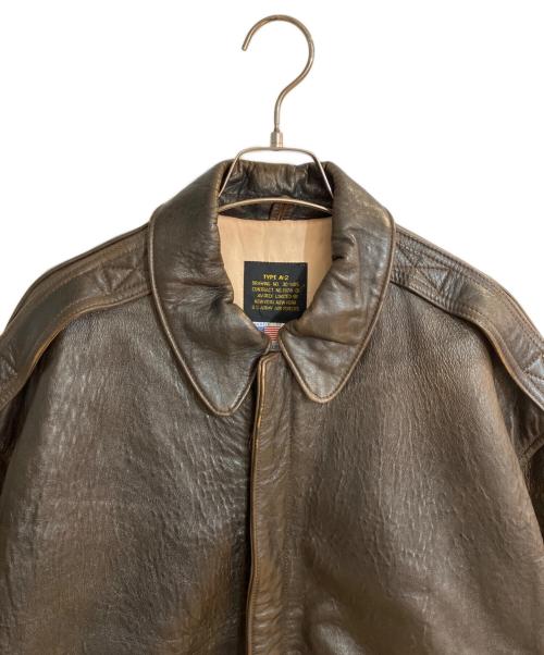 AVIREX（アヴィレックス）AVIREX (アヴィレックス) NEW JERSEYプリントA-2レザージャケット ブラウン サイズ:Mの古着・服飾アイテム