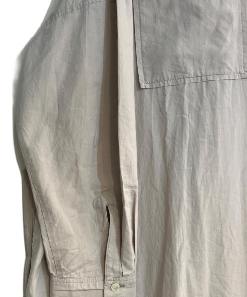 ARTS&SCIENCE（アーツアンドサイエンス）ARTS&SCIENCE (アーツアンドサイエンス) 25SS ノーカラーシャツワンピース ベージュ サイズ:1の古着・服飾アイテム