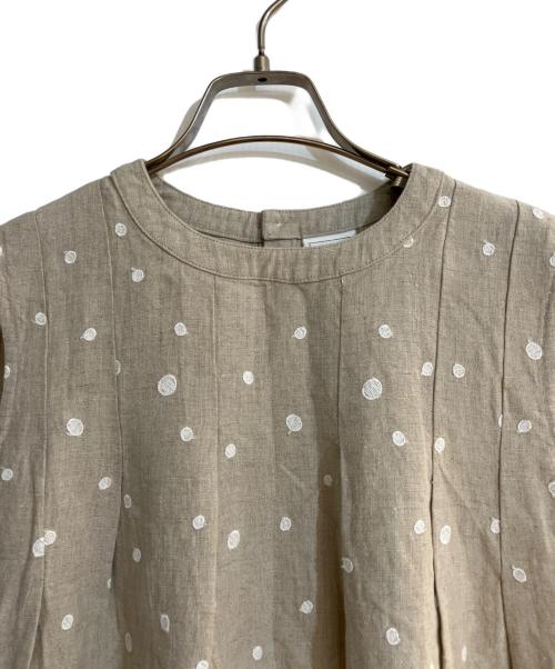nofl（ノフル）NOFL (ノフル) リネンドット刺繍タックワンピース ブラウン サイズ:M 未使用品の古着・服飾アイテム