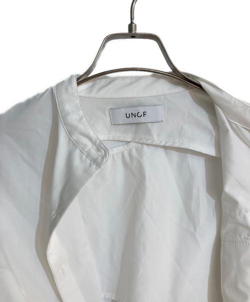 UNOF（ユノフ）UNOF (ユノフ) BACK CUT OVER SHIRT ホワイト サイズ:Sの古着・服飾アイテム
