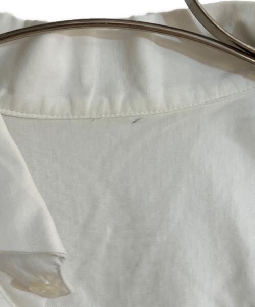 HOMME PLISSE ISSEY MIYAKE（オム プリッセ イッセイ ミヤケ）HOMME PLISSE ISSEY MIYAKE (オム プリッセ イッセイ ミヤケ) 17AW襟切り替えベーシックシャツ ホワイト サイズ:2の古着・服飾アイテム