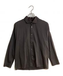 HOMME PLISSE ISSEY MIYAKE（オム プリッセ イッセイ ミヤケ）の古着「襟切り替えシャツ」｜ブラック