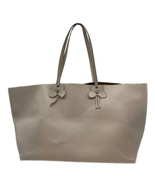 BOTTEGA VENETA（ボッテガベネタ）BOTTEGA VENETA (ボッテガベネタ) トートバッグ アイボリーの古着・服飾アイテム