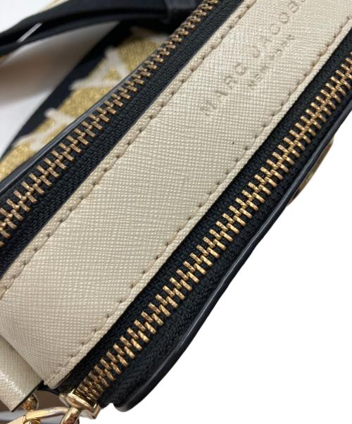 MARC JACOBS（マークジェイコブス）MARC JACOBS (マークジェイコブス) The Snapshotショルダーバッグ ブラウンの古着・服飾アイテム