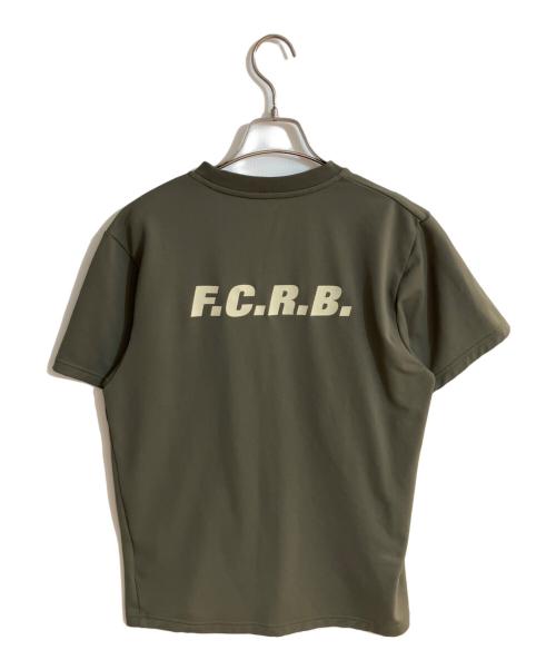 F.C.R.B.（エフシーレアルブリストル）F.C.R.B. (エフシーレアルブリストル) PRE MATCH S/S TOP オリーブ サイズ:Sの古着・服飾アイテム