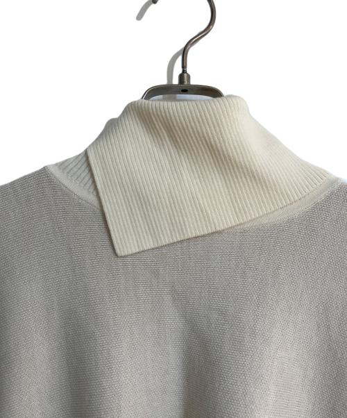 HUGO BOSS（ヒューゴ ボス）HUGO BOSS (ヒューゴ ボス) ニットポンチョ ベージュ サイズ:不明の古着・服飾アイテム