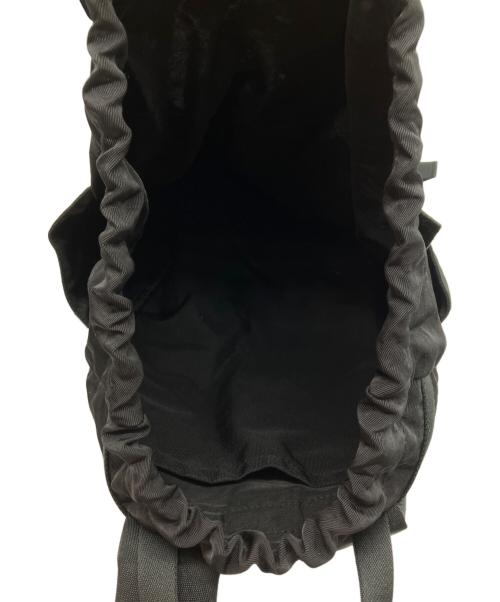 NL（ニール）NL (ニール) Com/ナイロンバックパック ブラックの古着・服飾アイテム