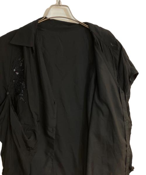 MURRAL（ミューラル）MURRAL (ミューラル) VEIL EMBROIDERED SHIRT ブラック サイズ:FREEの古着・服飾アイテム