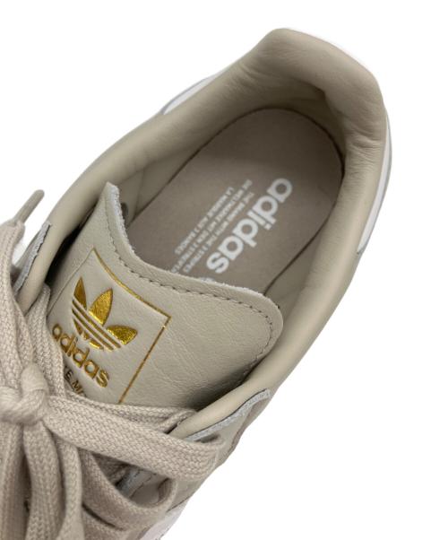adidas（アディダス）adidas (アディダス) SAMBA OG（サンバ） ベージュ サイズ:24の古着・服飾アイテム